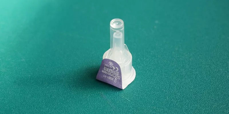 Linea di produzzione cumplettamente automatica per l'agulla di a penna d'insulina